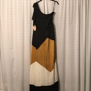 Line and Dot One Shoulder Maxi Dress NWT